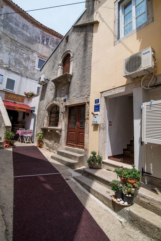 Apartman Marinko Кърк Екстериор снимка